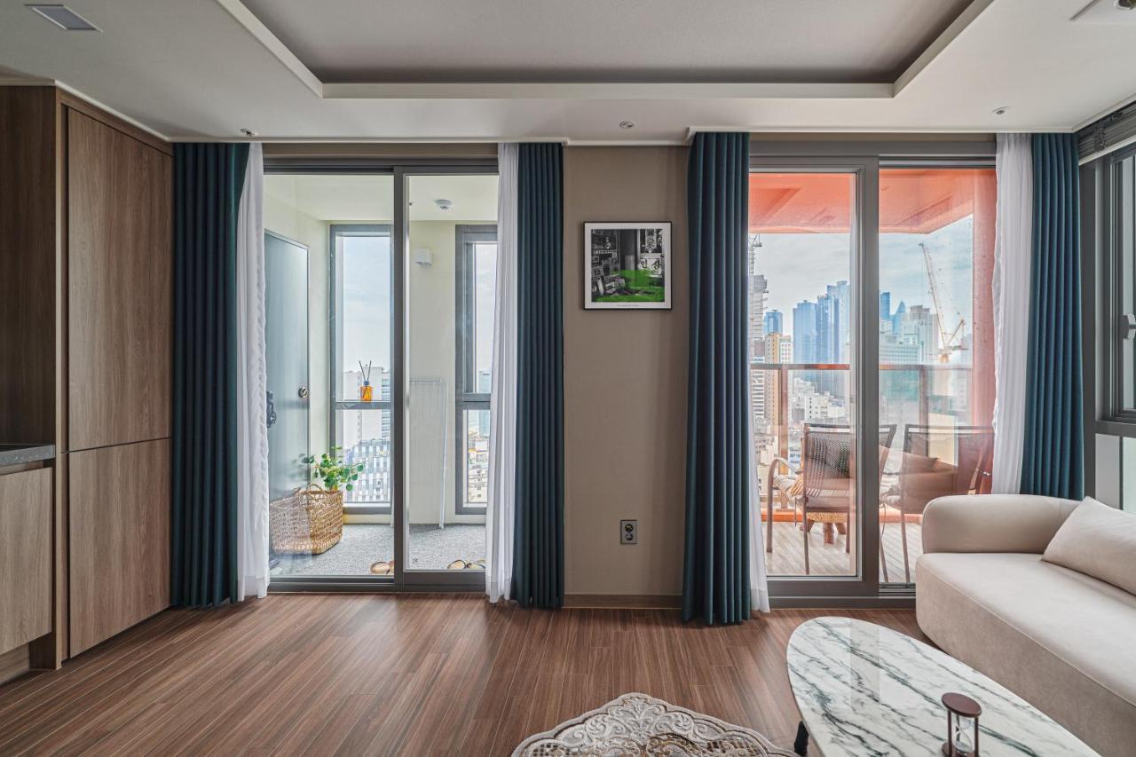 Sienna Ambassador Residence Busan Exterior foto