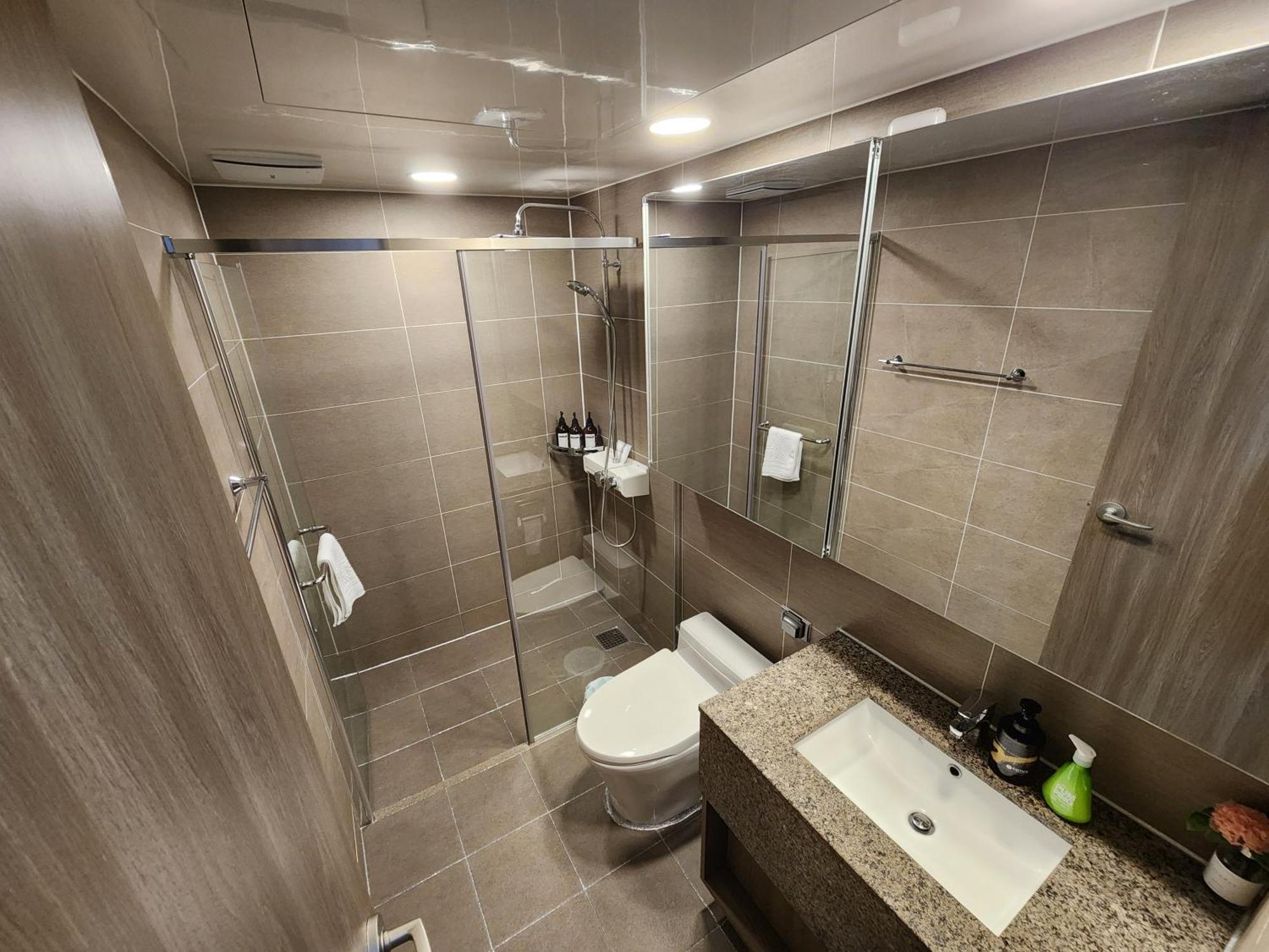 Sienna Ambassador Residence Busan Exterior foto
