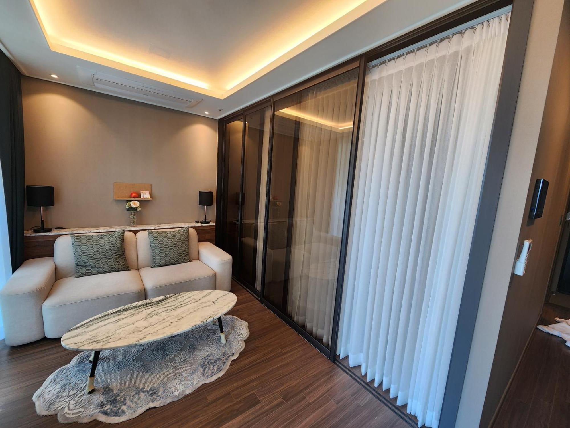Sienna Ambassador Residence Busan Exterior foto