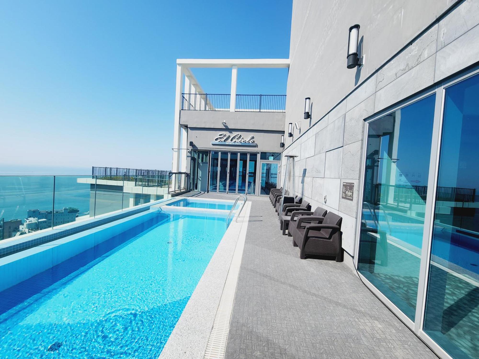 Sienna Ambassador Residence Busan Exterior foto